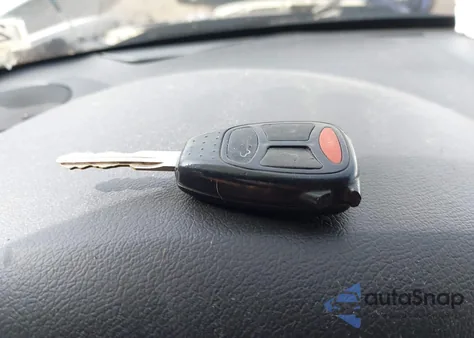 2006 Chrysler 300C z USA, uszkodzony, nr VIN 2C3KA63HX6H531290